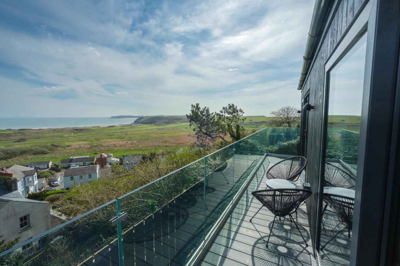 Priory Bay Escapes - Visum Apartment Tenby Bagian luar foto