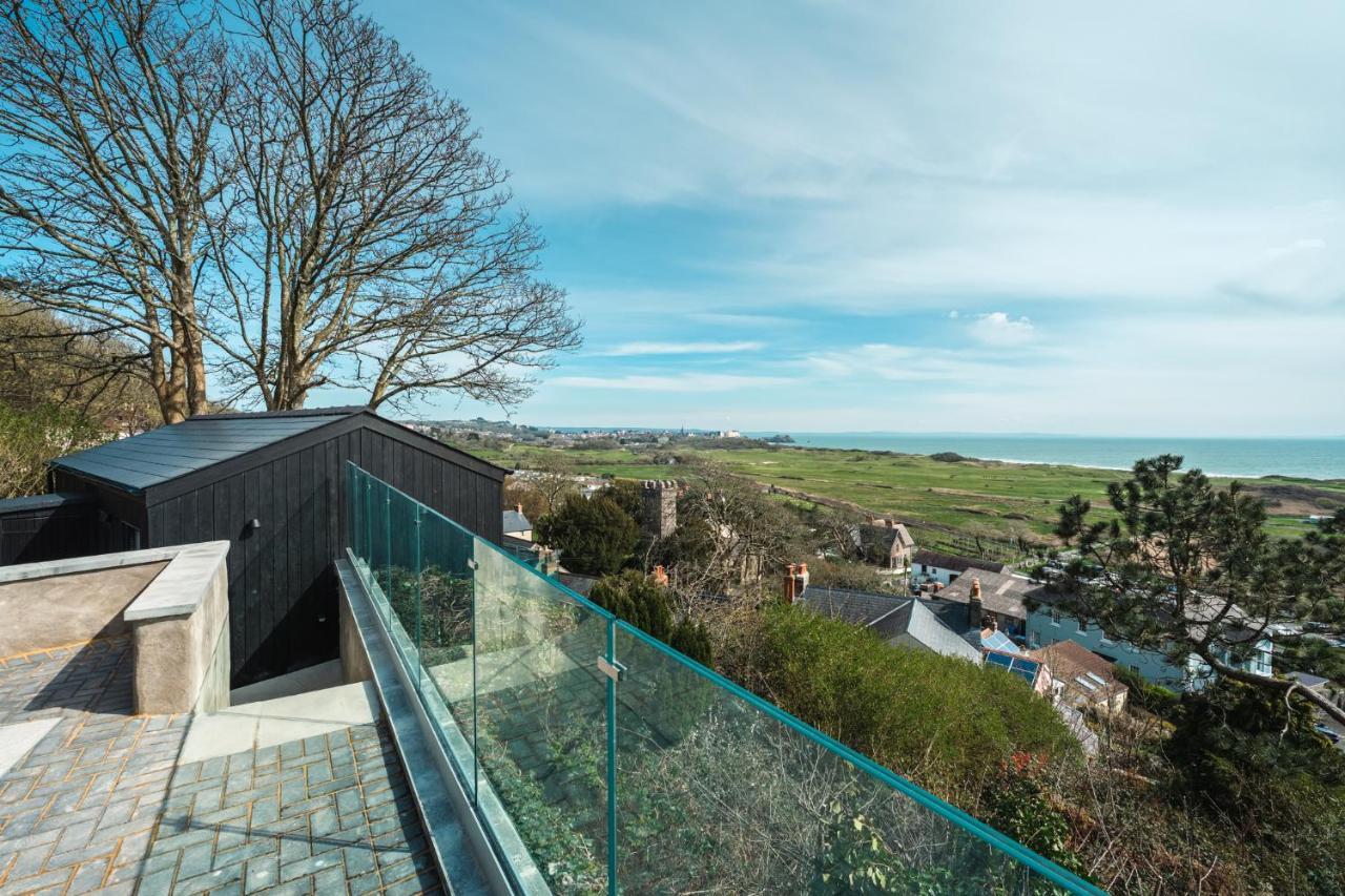 Priory Bay Escapes - Visum Apartment Tenby Bagian luar foto